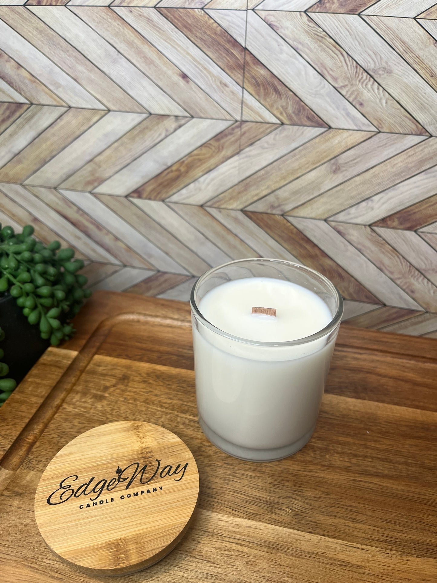 EdgeWay Essential Candle